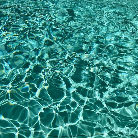 Carlo V - Con Piscina E Giardino Privati Apartment เลชเช ภายนอก รูปภาพ