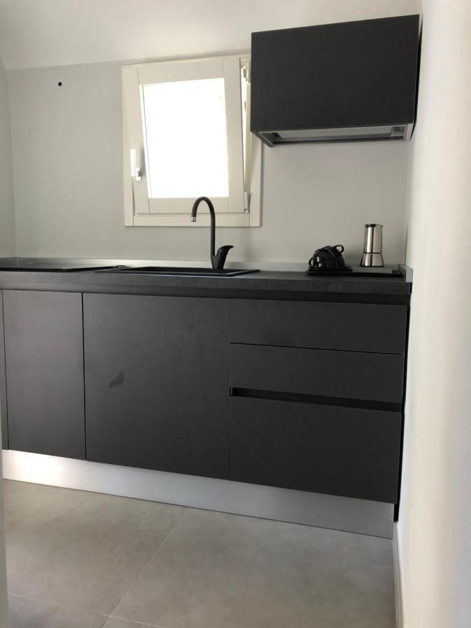 Carlo V - Con Piscina E Giardino Privati Apartment เลชเช ภายนอก รูปภาพ