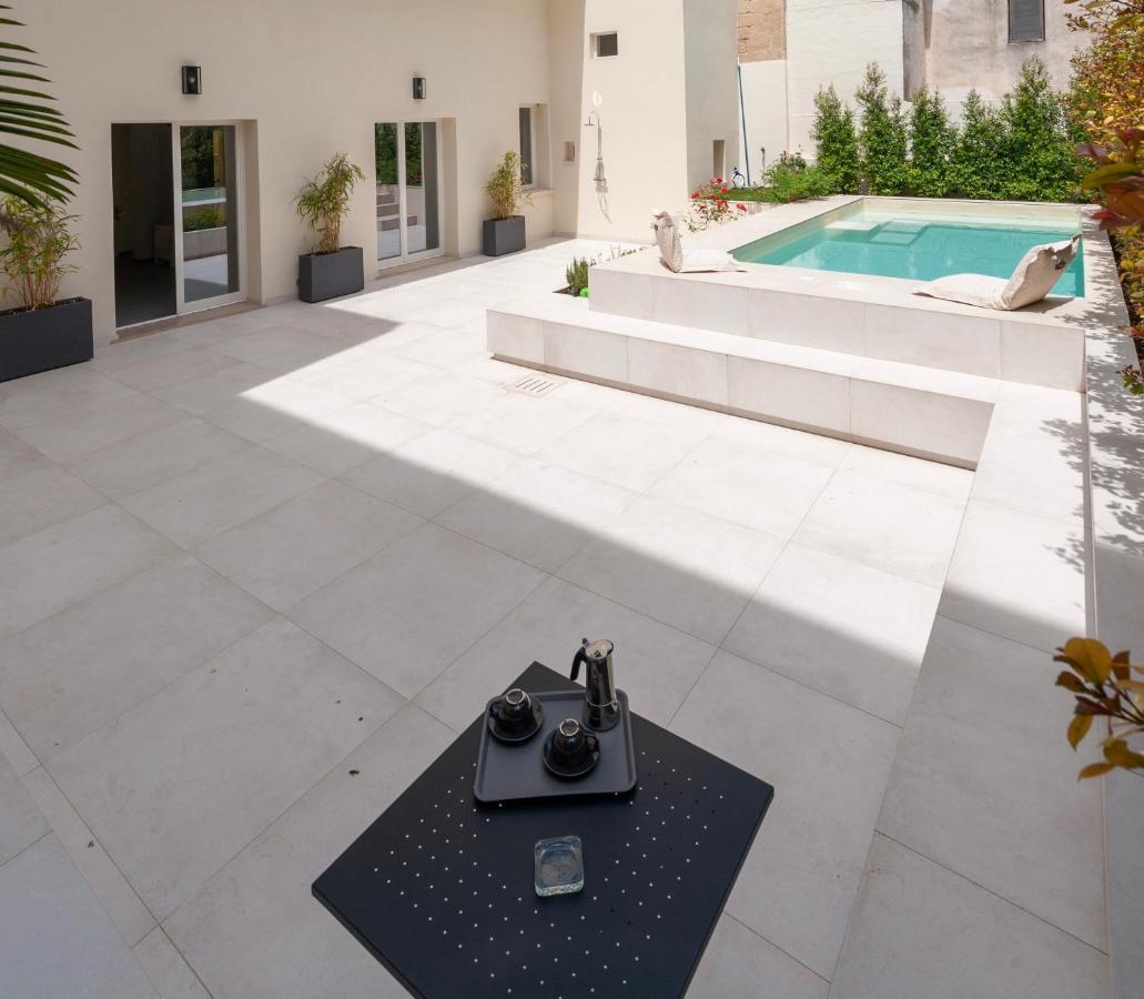 Carlo V - Con Piscina E Giardino Privati Apartment เลชเช ภายนอก รูปภาพ