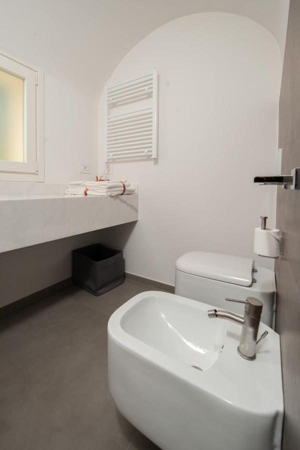 Carlo V - Con Piscina E Giardino Privati Apartment เลชเช ภายนอก รูปภาพ