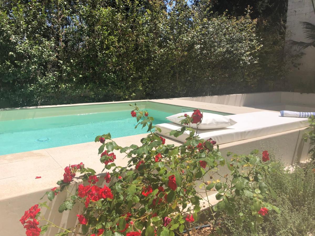 Carlo V - Con Piscina E Giardino Privati Apartment เลชเช ภายนอก รูปภาพ